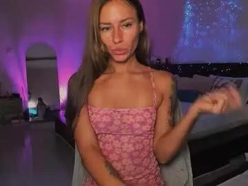 Photos of holy_khloe from Chaturbate is Freechat