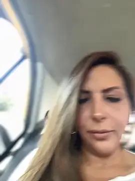 Photos of _Abril-Office1 from StripChat is Freechat
