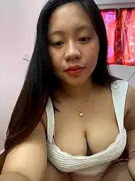 Photos of maianhcute from StripChat is Group