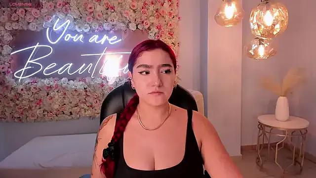 Photos of ViolettCastel from StripChat is Freechat