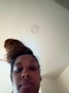 Photos of Your_Paris from StripChat is Freechat