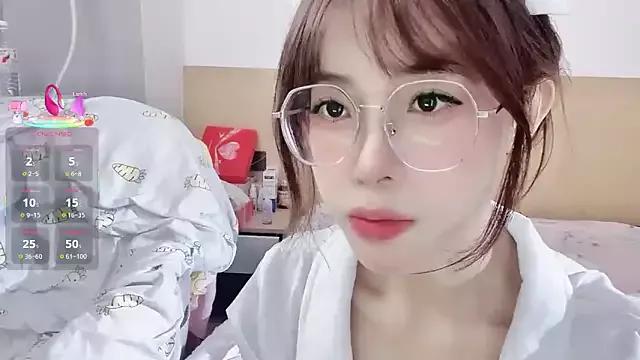 Photos of yuanbao_a from StripChat is Freechat
