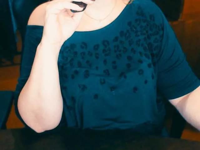 Alisa1917 — I adore smart and passionate men, hot whisper in my ear, slight bites and tender kisses.I expect to spend a great time with you and see you again with new ideas for our private chat, a good rating and comments would be perfect too!