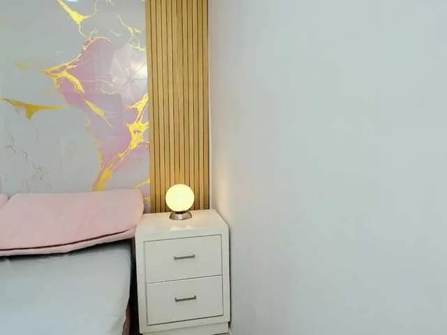 AlishaDixon — Freechat on BongaCams