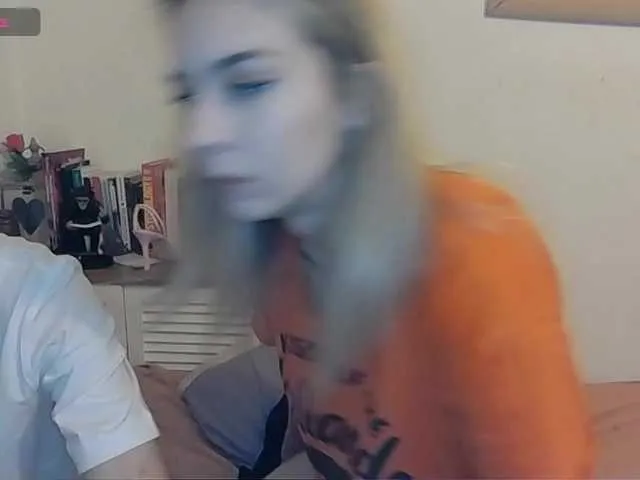 Freechat Almondmilka on BongaCams