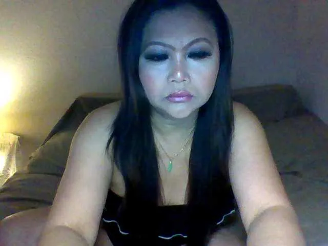 Offline cindyvong on BongaCams