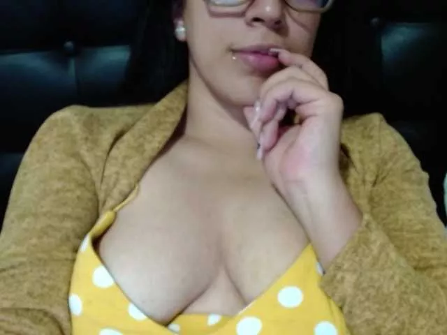 Offline coupleonfire on BongaCams