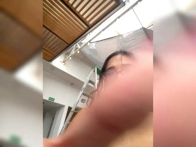 Offline ela-endez on BongaCams