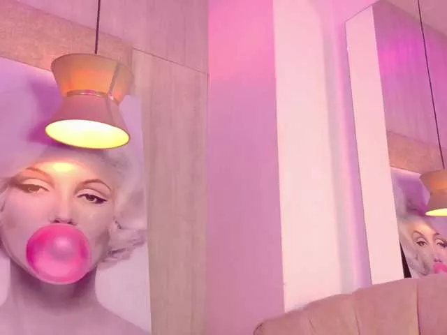 Offline ela-endez on BongaCams