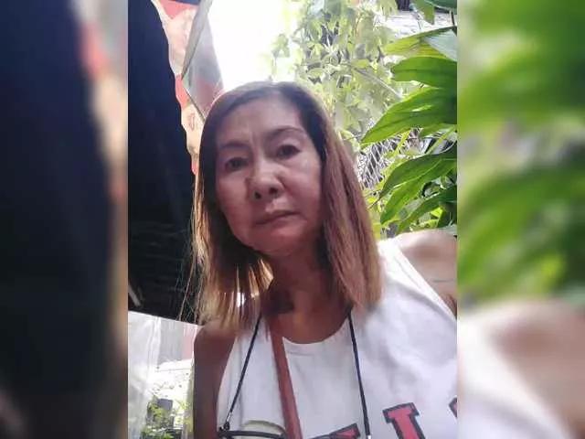 EllaStar on BongaCams 