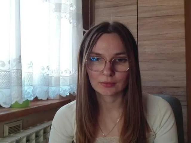 Ellyxcute on BongaCams 