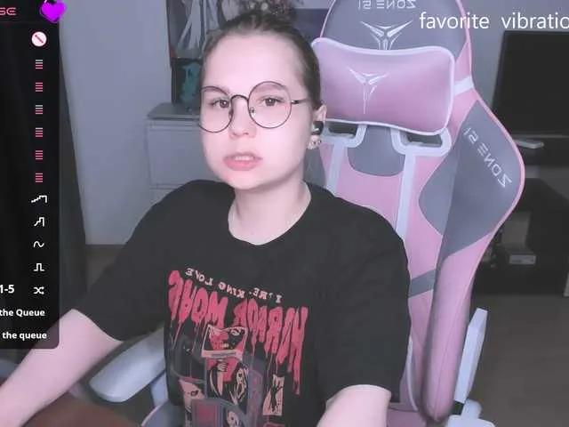 hellfire-club on BongaCams 