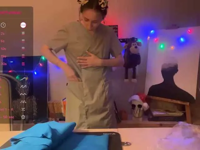 Offline KarinaSunsets on BongaCams