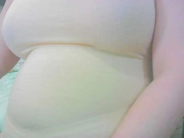 KeepmepregO on BongaCams 