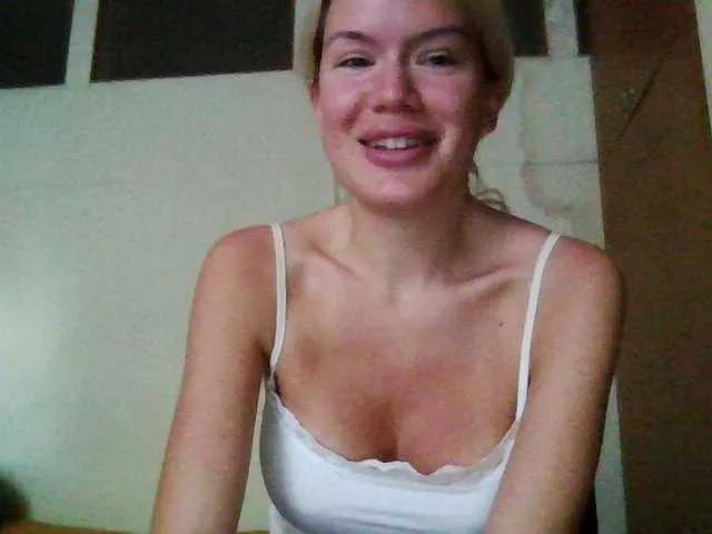 Keylaone on BongaCams