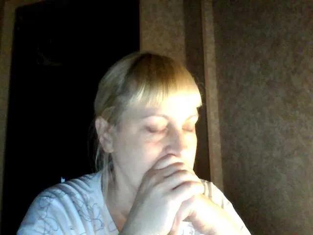 krisss2016 on BongaCams