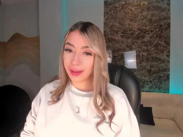 LizzCooper — I love it when they support me, that means they like my show and get horny with my body.