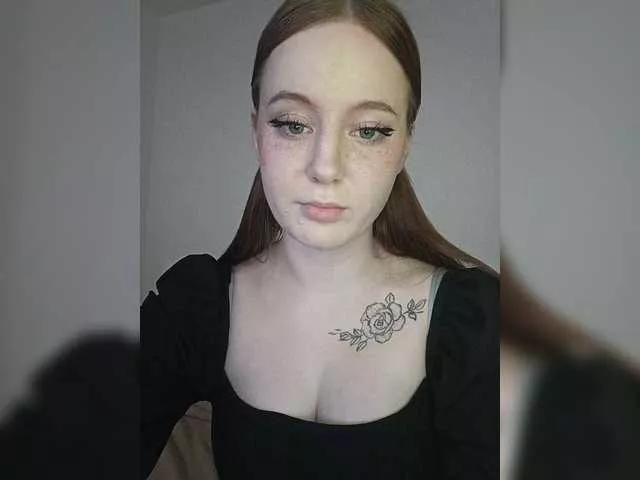 LolaMin on BongaCams 