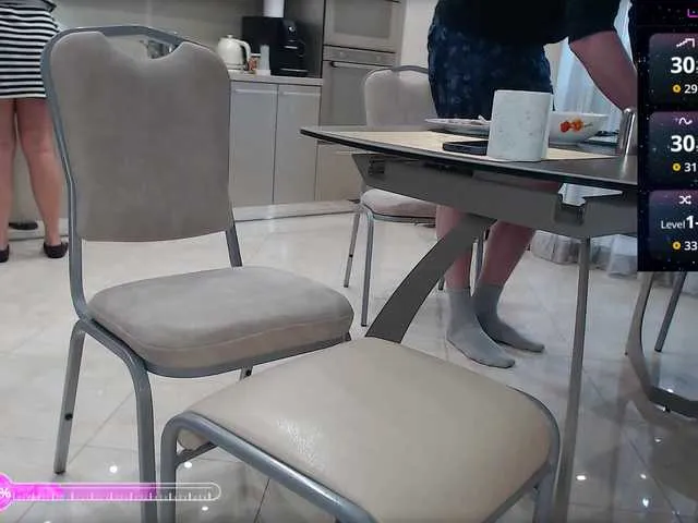 Offline lovers-xxx on BongaCams