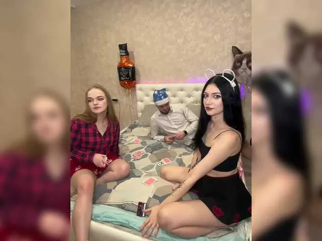 Offline LuckyStar on BongaCams