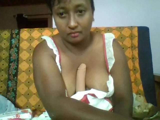 Offline maitresseb on BongaCams