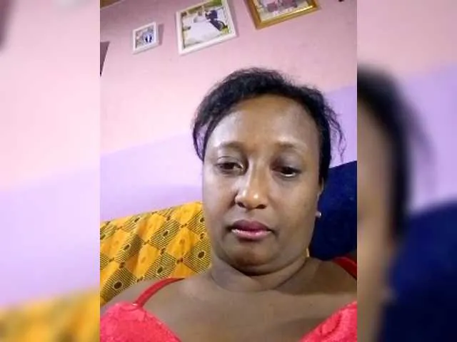 Offline maitresseb on BongaCams