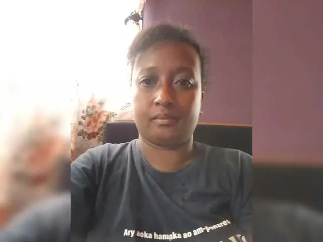 Offline maitresseb on BongaCams