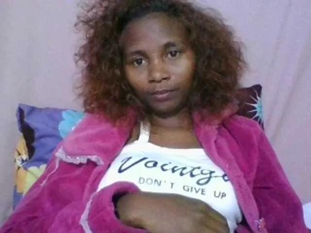 Mayah21a — Freechat on BongaCams