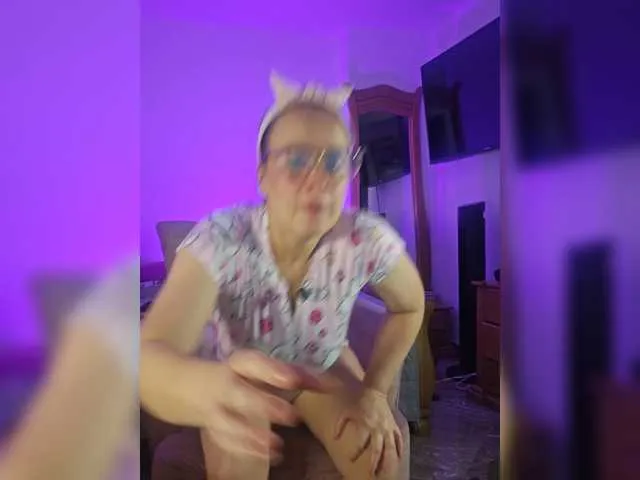 Offline mickekim on BongaCams