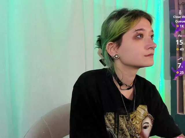 Offline Milten-Trish on BongaCams