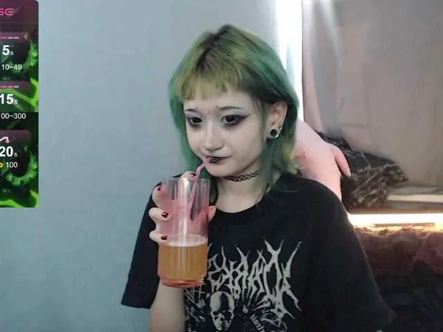 Offline Milten-Trish on BongaCams