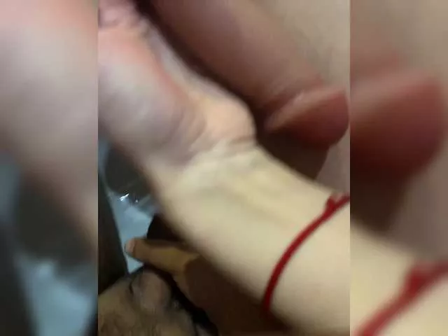 Offline Mini-mi on BongaCams