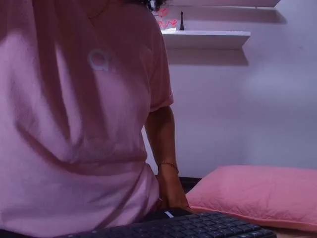 naia-blesed on BongaCams 