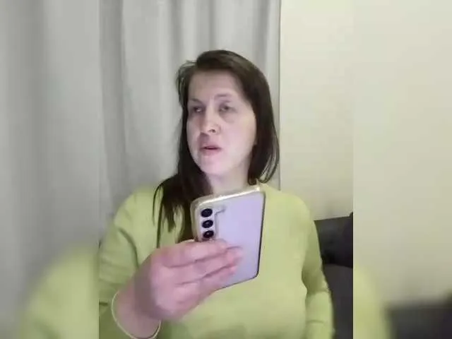 Offline nimfastar77 on BongaCams