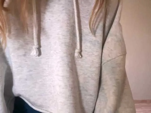 Offline PinkPetal on BongaCams