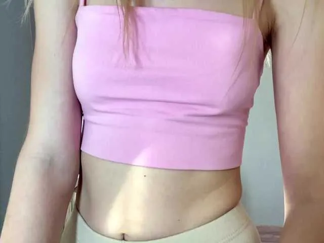 Offline PinkPetal on BongaCams