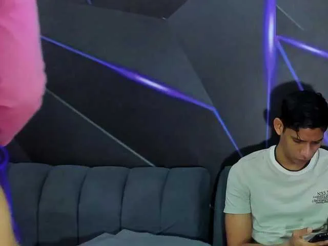 Offline playsgirlhot on BongaCams