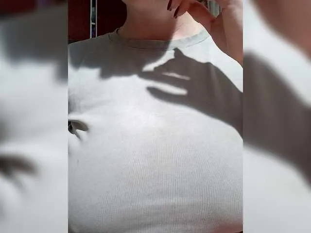 Offline RinaRebbel on BongaCams