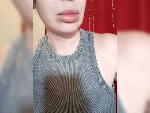 Offline RinaRebbel on BongaCams