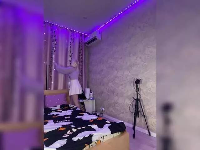 sweeteRose on BongaCams 