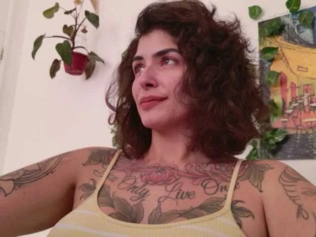 Offline talimajesty on BongaCams