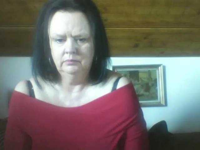 TiffanyAmore on BongaCams 