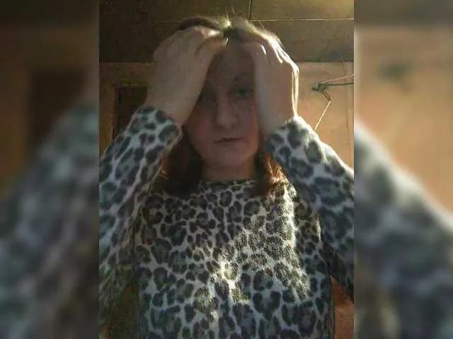 Zarevna — Hugs and Kisses