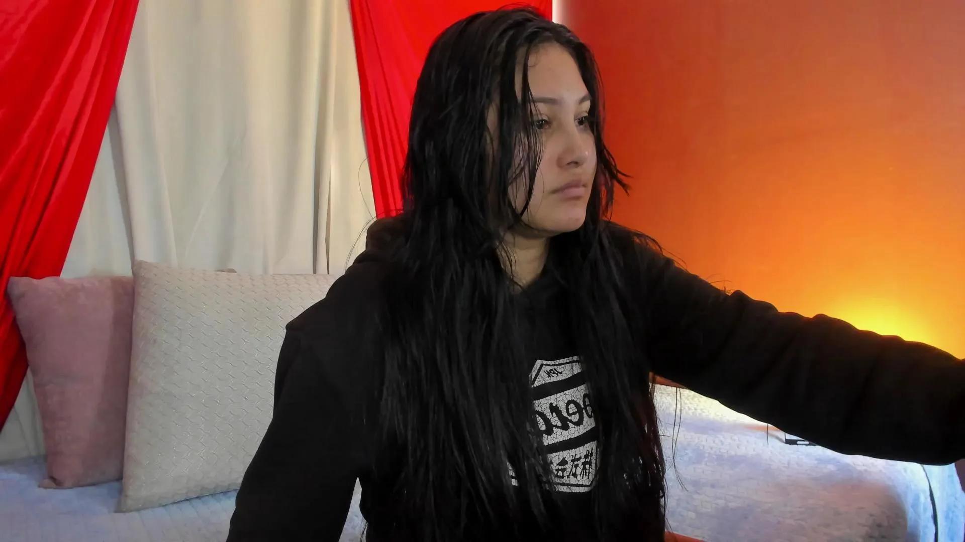 _Little_Ivy —  #armpits #milk #cute #pussy #ass #spanking #pornstar