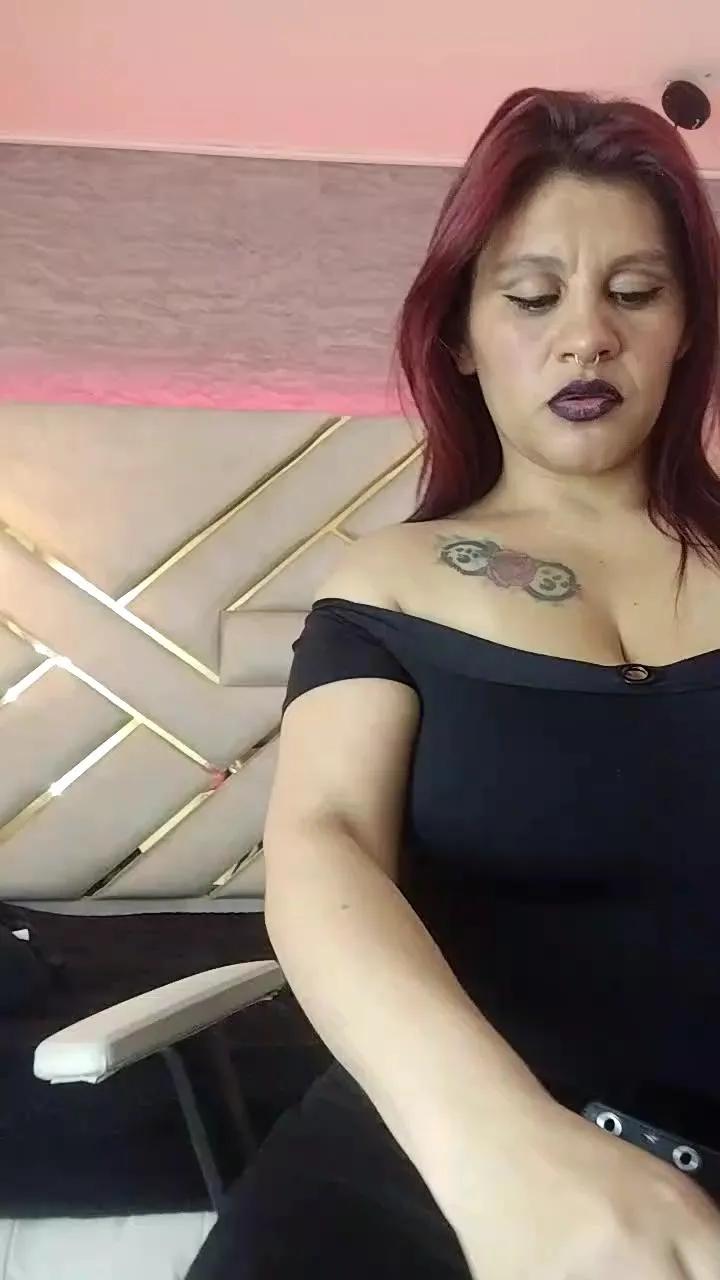 _TiffanyDoll_ —  #bdsm #pornstar #lesbian