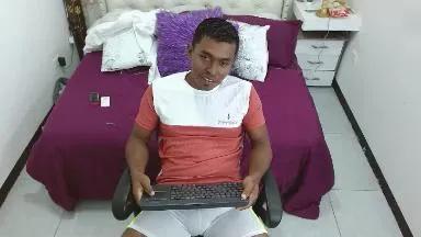 Adam_Morgan2 on Cam4 