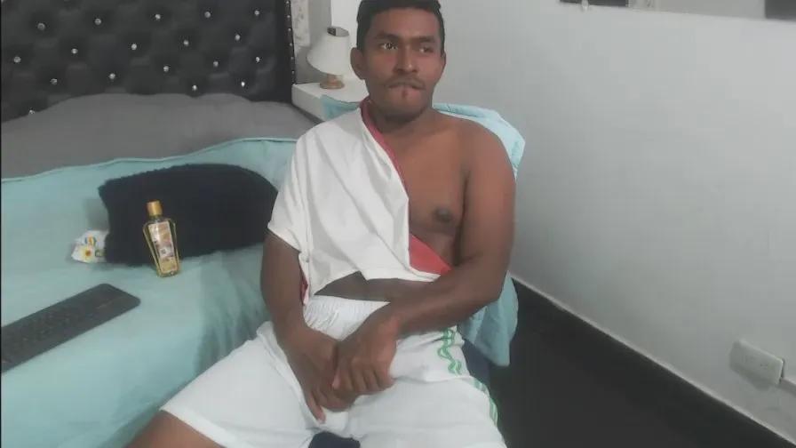 Adam_Morgan2 on Cam4 