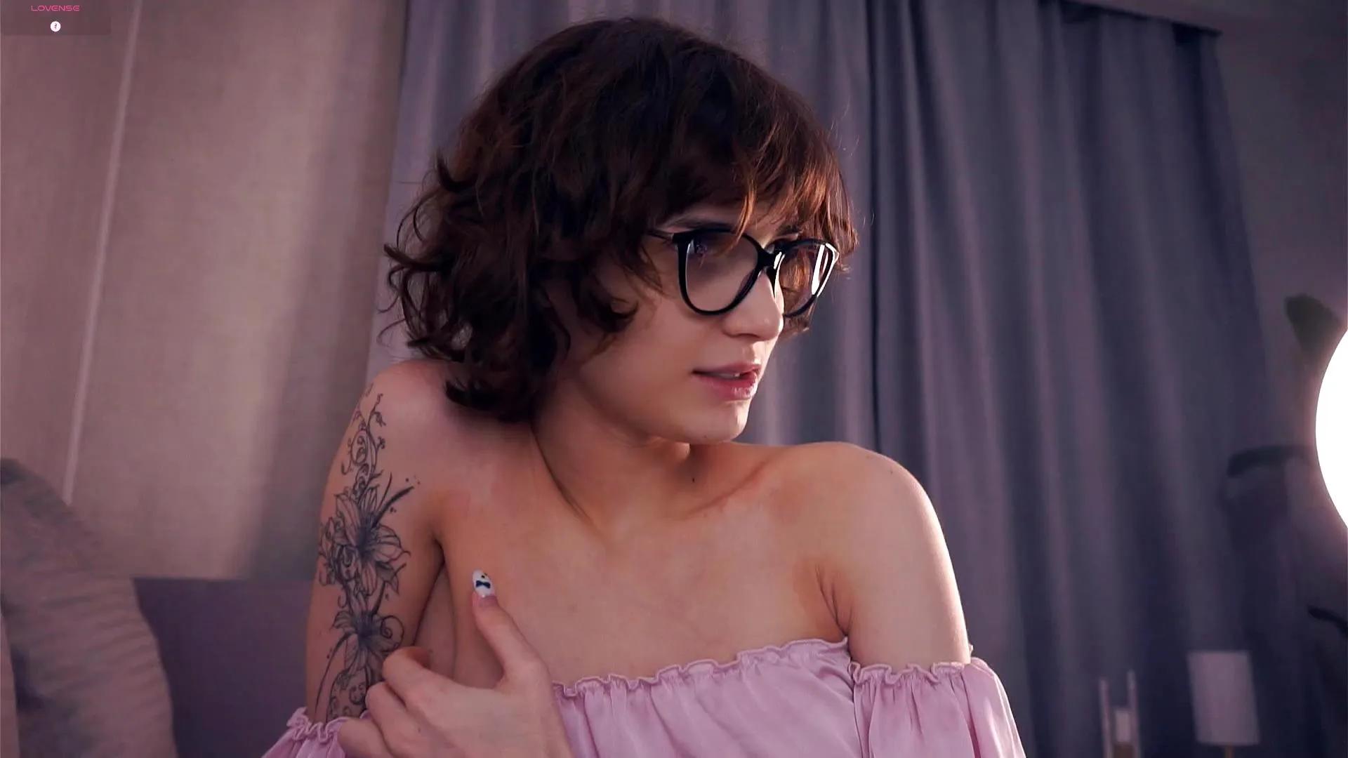 AlodiaGoodrich — Freechat on Cam4