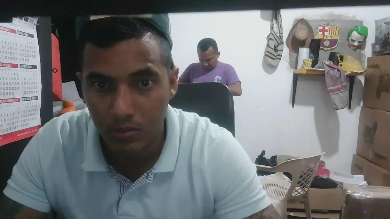 AM92 —  #threesome #cum #striptease #amateur #analtoys #milk #schoolgirl