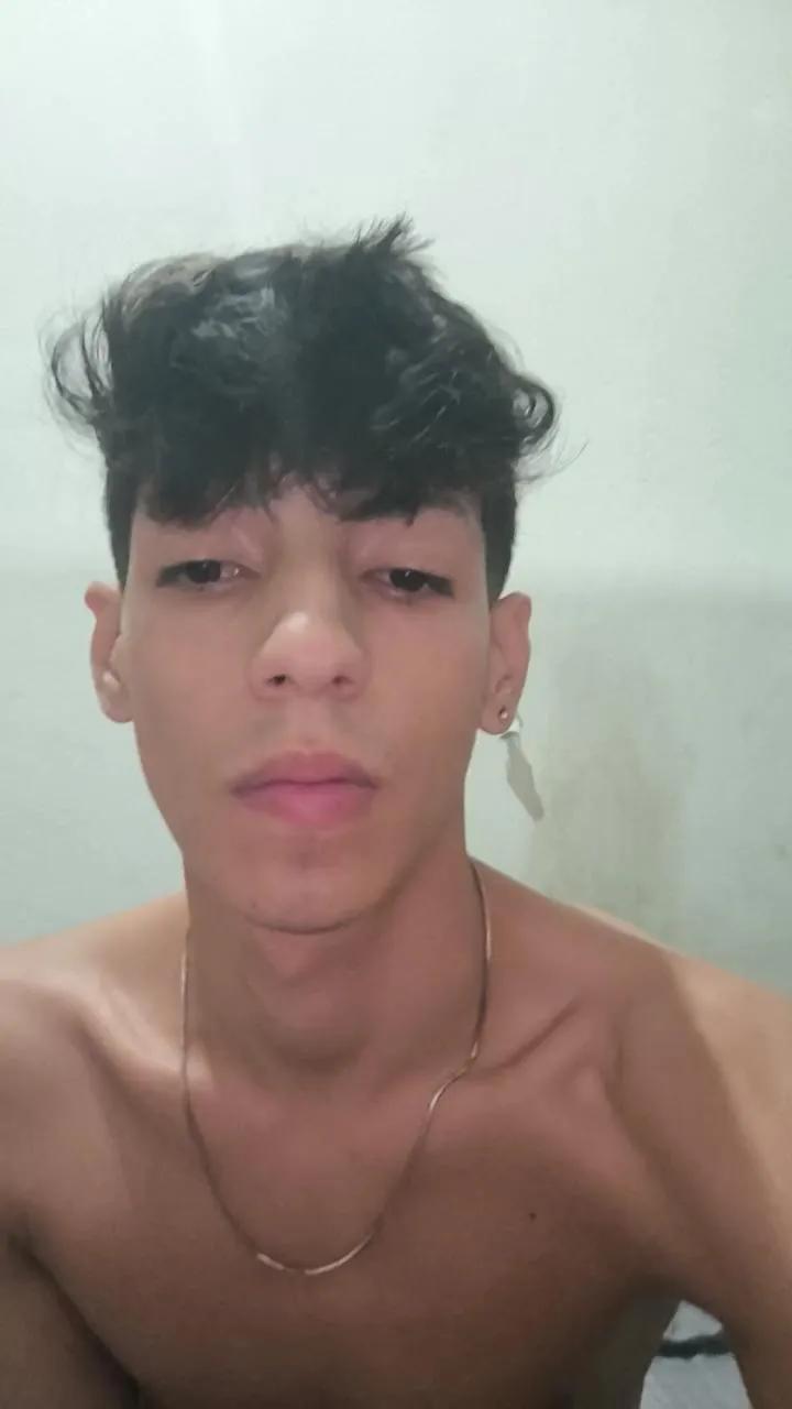 Angelbeth_02 on Cam4